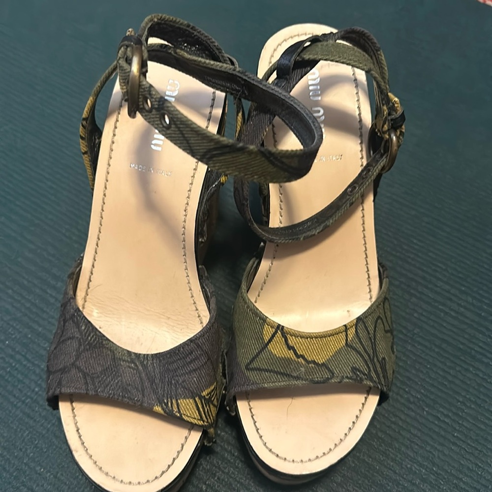 Miu Miu Wedges